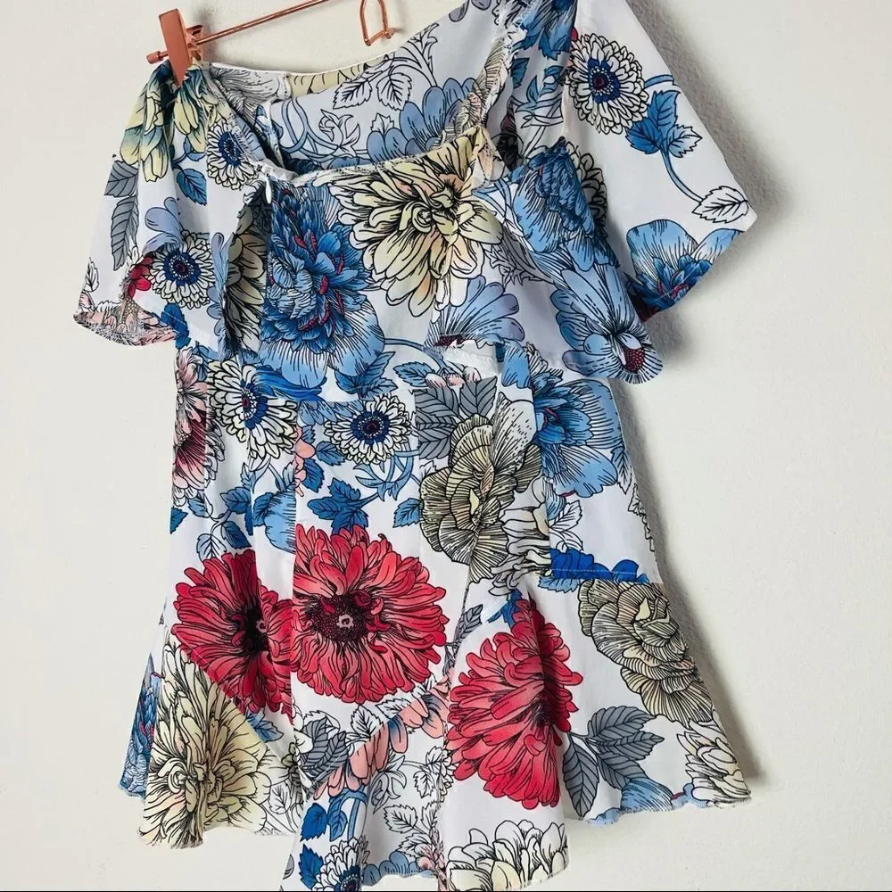 EUC Nasty Gal Off Shoulder Floral Romper 4 - Picture 4 of 5